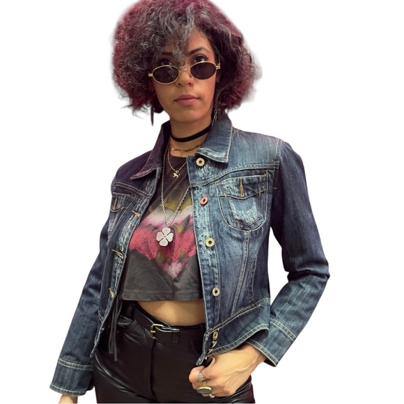 Custom Boho Chic Denim Jacket – Lion Velvet Back Detail, XS/S Form Fitting - Picture 4 of 17